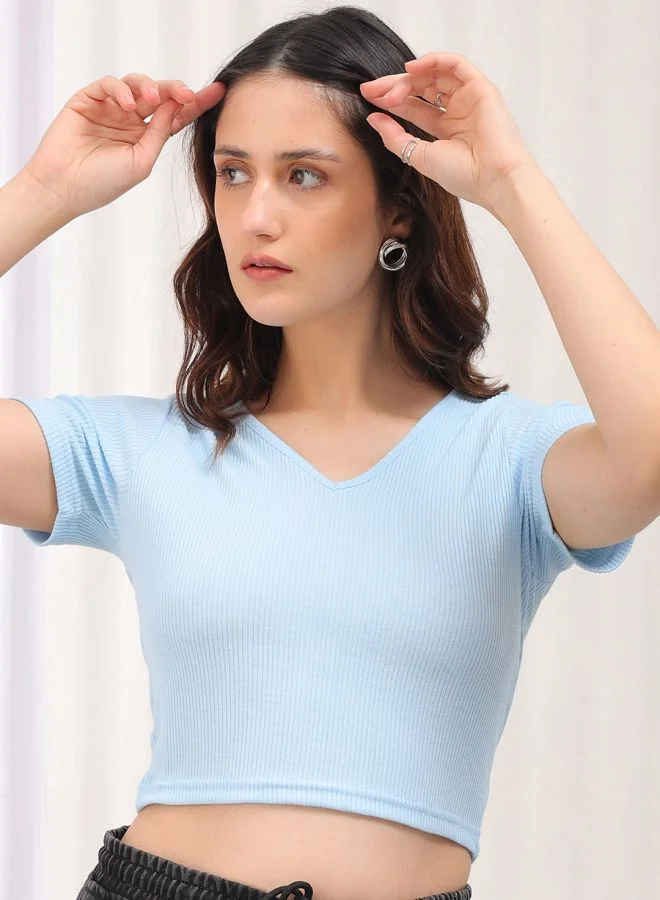 مرفوعة Women Fitted Casual Solid Crop Top