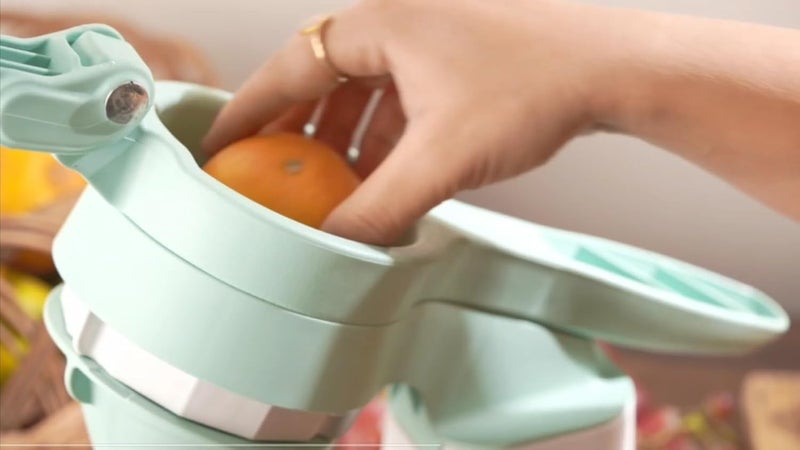 Drumil EASY SQUEEZE FRUIT JUICER Squeeze and Twist Hand Juicer Machine for Lemon Orange Citrus Fruits and Vegetables Lime Squeezer - Image 3