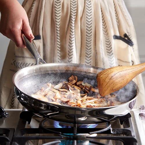 Pampered Chef 10" Covered Stainless Skillet - Image 3