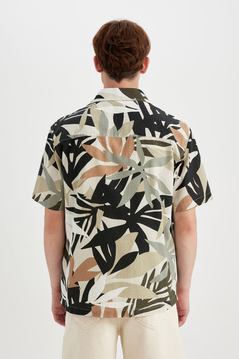 DeFacto Man Regular Fit Hawaiian Printed Cotton Short Sleeve Shirt - Image 2