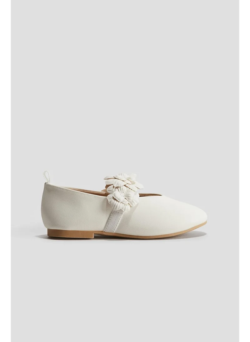 H&M Appliquéd ballet pumps