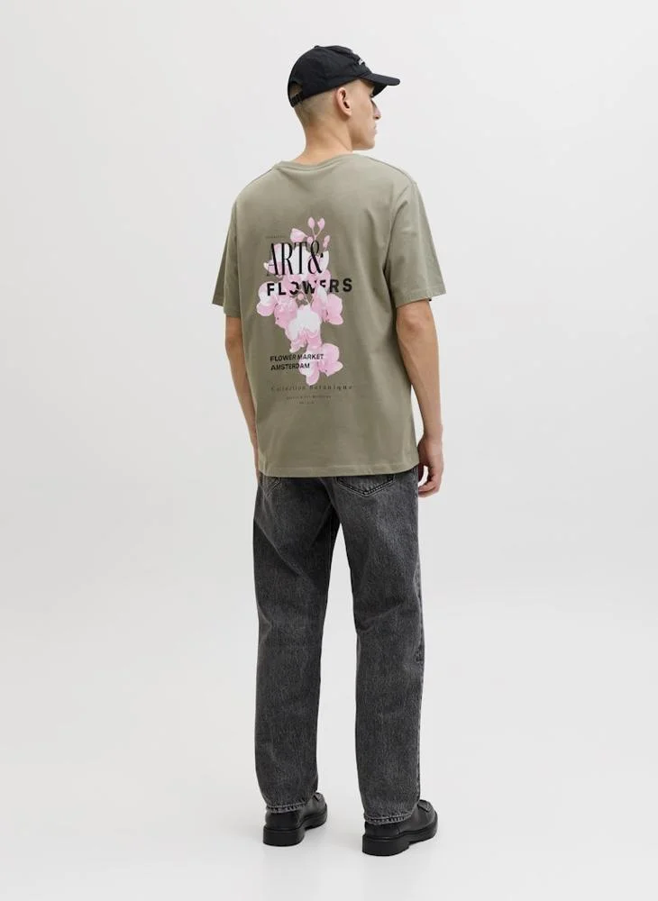 JACK & JONES Vetiver Relaxed Fit Crew Neck Short sleeve t-shirt for Men | Best Price UAE