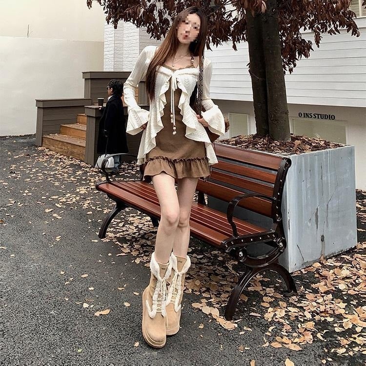 American Retro Wasteland Style Girl Suspender Dress Short Knitted Ruffle Autumn Cardigan Fashion Two-Piece Set - Image 1