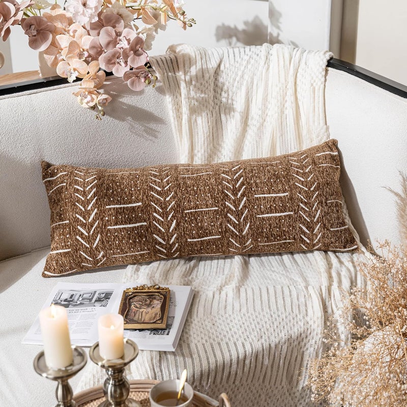 BlissBlush غطاء وسادة ظهري تزييني من ، بلون بني، مقاس 14×36، مناسب للسرير، بتصميم بوهو، منسوج من قماش الشينيل الناعم، يُستخدم فقط كغطاء. - Image 4