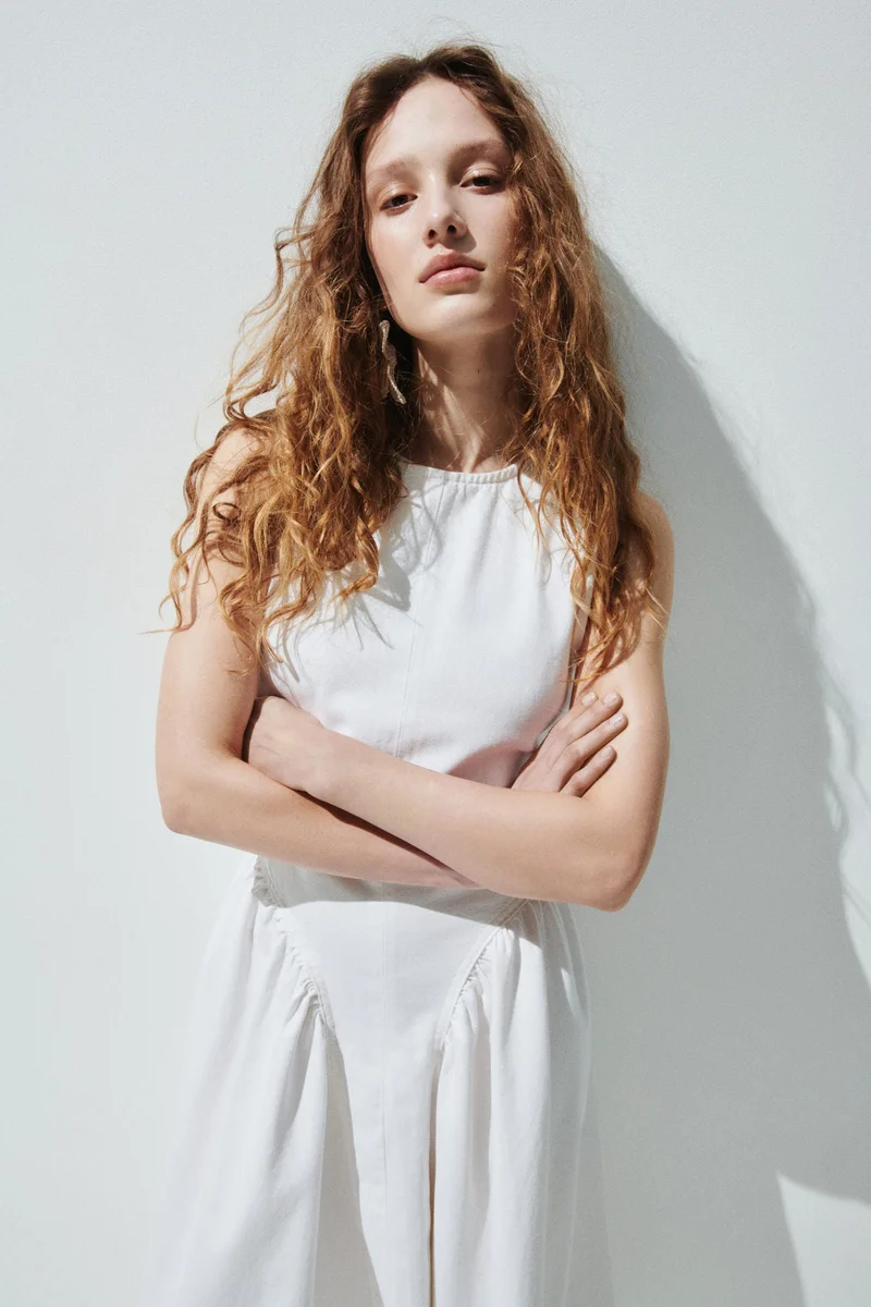 H&M Open-back denim dress