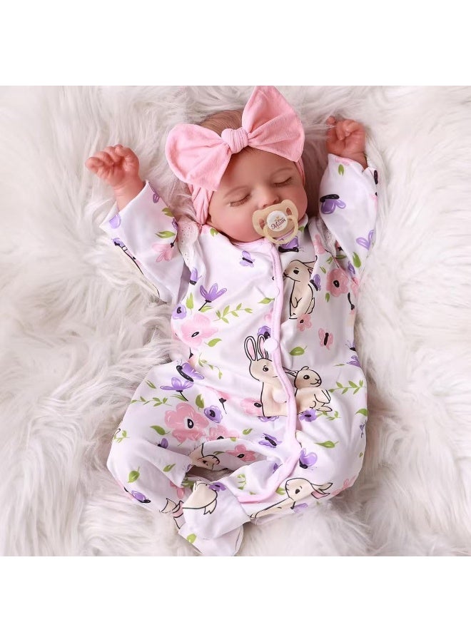 ان بي كي دمية واقعية بطول ١٨ بوصة، دمية جذابة، دمية طفلة رضيعة واقعية، مصنوعة يدويًا من السيليكون الناعم والفينيل، مثالية كمجموعة ألعاب لدمى حديثي الولادة وهدية مثالية للأطفال. - Image 1