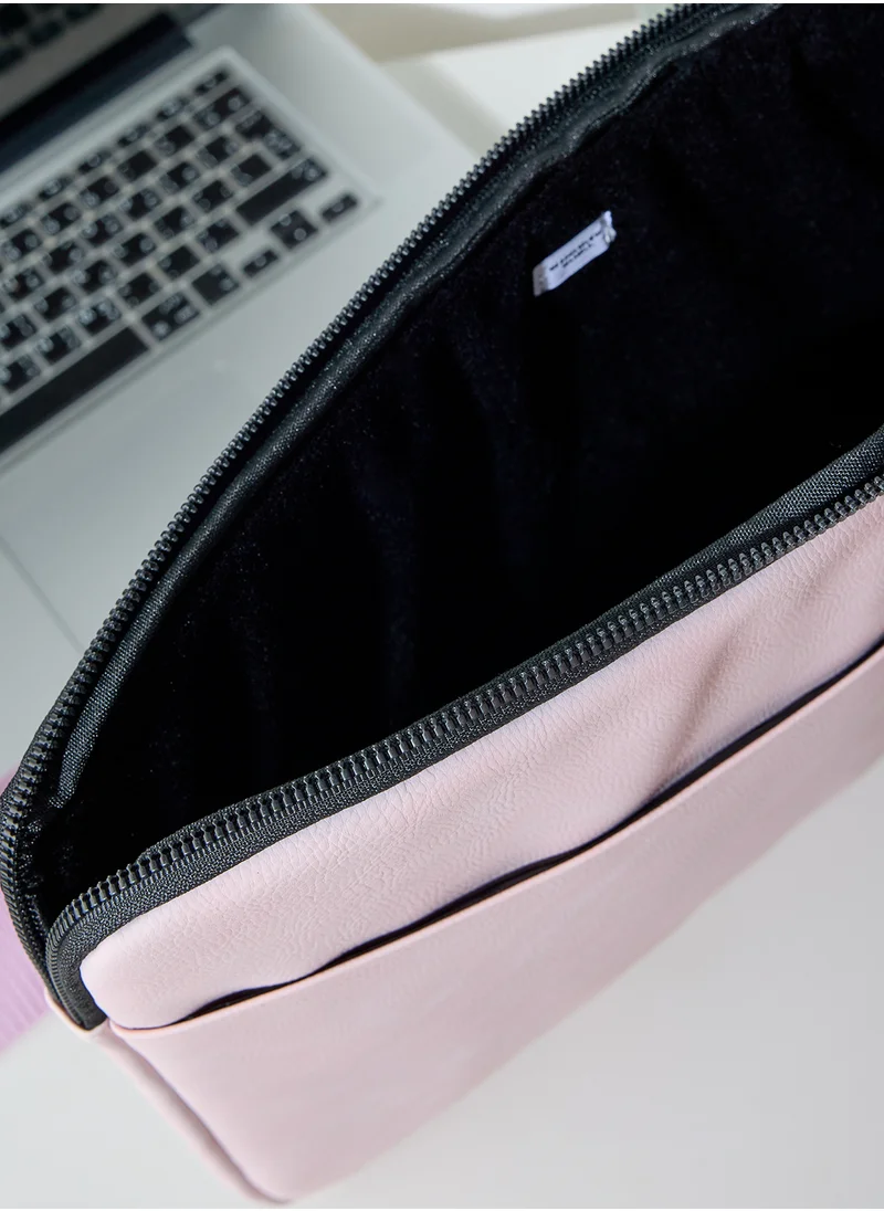 Typo Core Laptop Cover 15 Inch