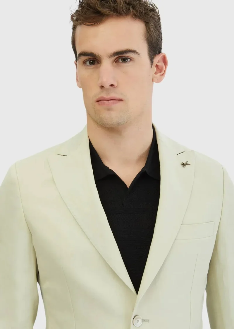 رامسي بدلة بيج سادة خفيفة الوزن بقصة ضيقة مصنوعة من الكتان الخالص 100%