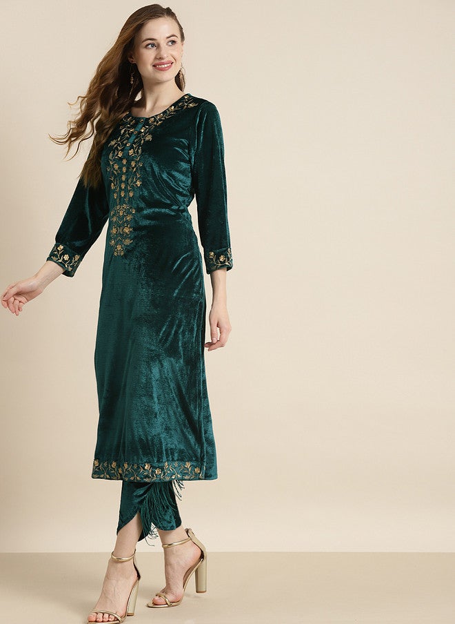 SASSAFRAS Teal Green Floral Embroidered Velvet Kurta for Women - Image 3