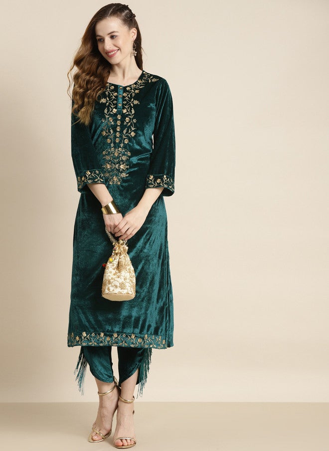 SASSAFRAS Teal Green Floral Embroidered Velvet Kurta for Women - Image 5