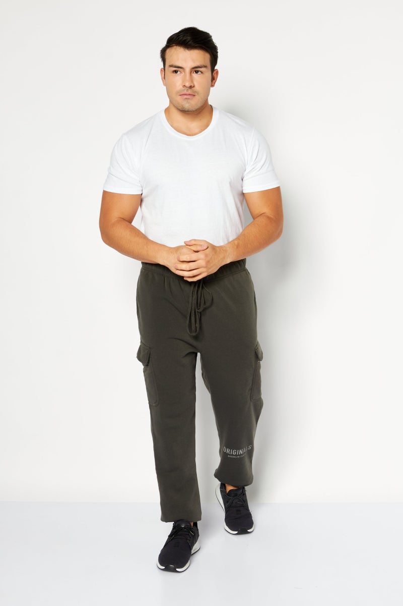 Originals by Brooklyn Cloth سروال رياضي للرجال بقصة عادية مع حبل سحب وطباعة جرافيك، أخضر - Image 2