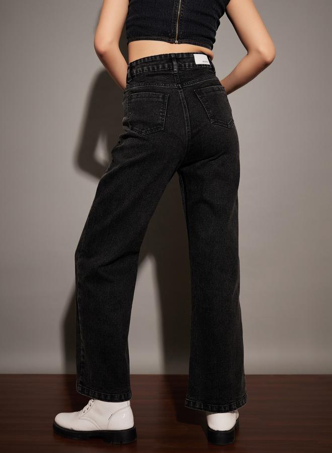 SASSAFRAS Women Black High Rise Washed Straight Jeans with Knee Slit - Image 5
