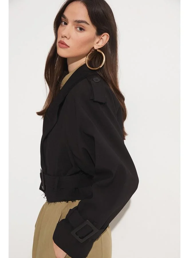 جون June Crop Trench Coat Jacket Black