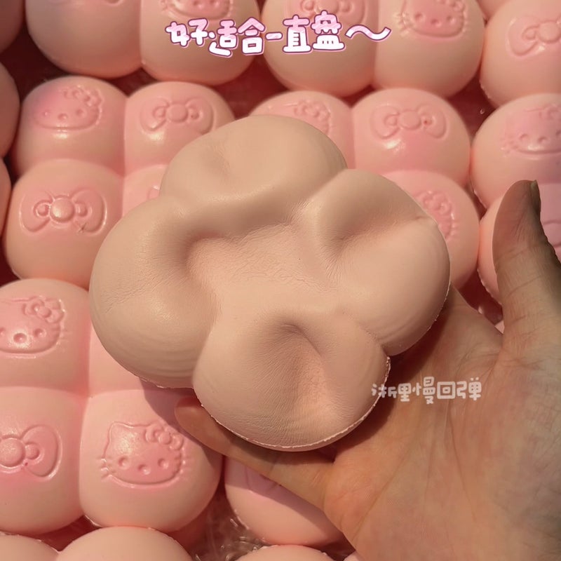 Slow Rebound Squishy Toy Hello Kitty Bread - Image 4