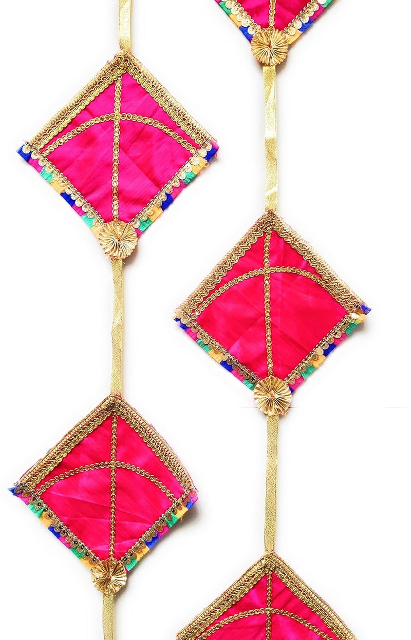 Punyatva Kite Garland Set of 2 Makar Sankranti Patang Decoration ItemsWedding Decoration ItemsMehendi Function DecorationHaldi Function DecorationFestival DecorWall Decoration - Image 1