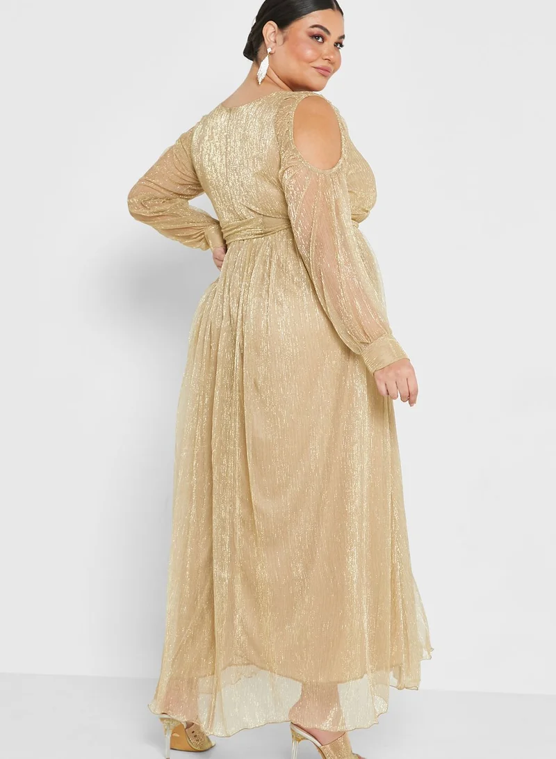 Ella Limited Curve Metallic Plisse Cold Shoulder Dress