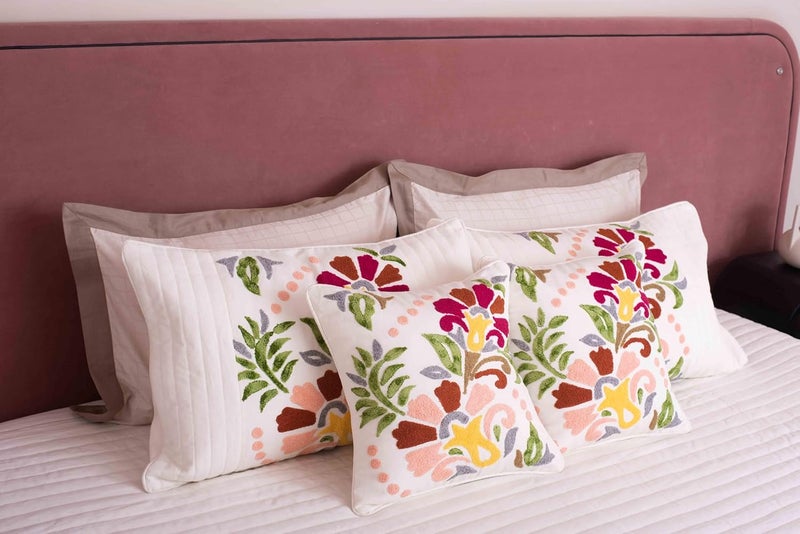 CASA AMI CASA AMI Cassidy Bedcover Set Luxury Bedcover King Size Preminum Quilted Design for Bed 1 bedcover 2 Pillow Covers and 2 Cushion Covers Fabric Linen  - Image 3