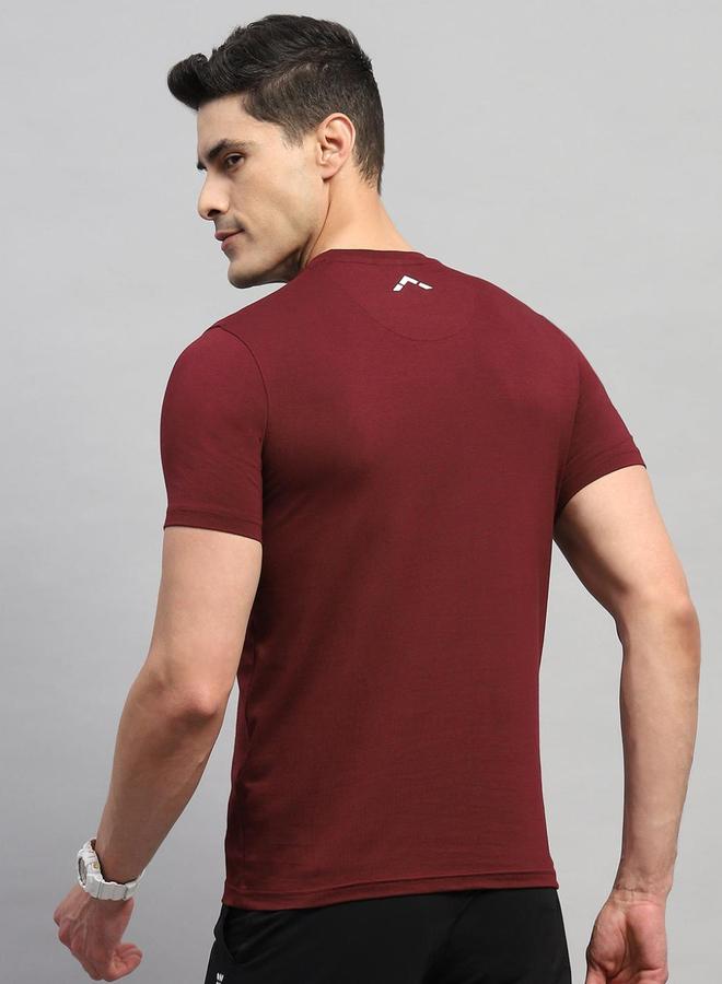 Rock.it Men Burgundy Solid Round Neck T-Shirt - Image 4
