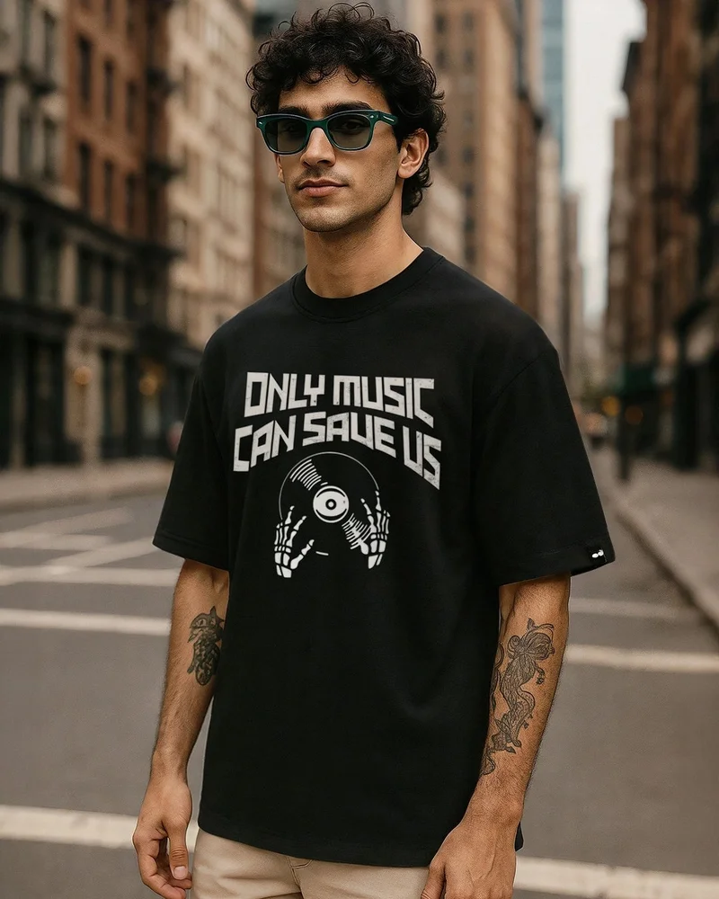 بيواكوف تيشيرت رجالي أسود فاحم مطبوع برسومات موسيقية بقصة واسعة