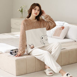 Pajamas autumn and winter womens new flannel round neck pullover casual loose cartoon coral fleece home wear suit Brown ice cream bear - pzsku/ZF6ACEC91D63104D84E84Z/45/1746230878/510db45e-5c50-4a29-973e-f54492d45844
