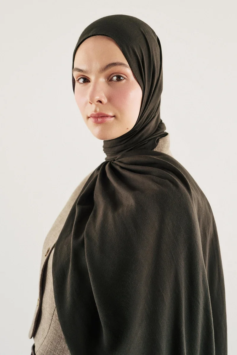 Defacto  Fresh Scarfs X DeFacto Premium Black Linen Scarf for Women | Best Price UAE