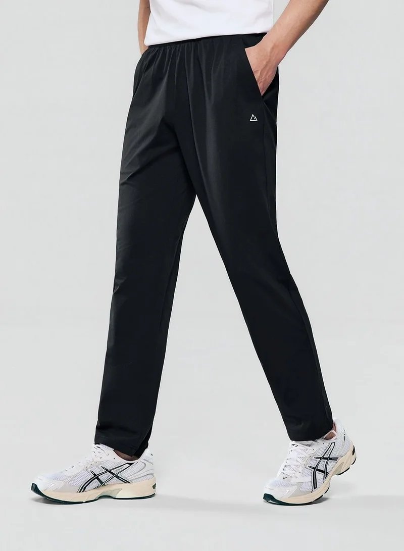 GIORDANO Men Slim Taper Quick Dry G-Motion Joggers