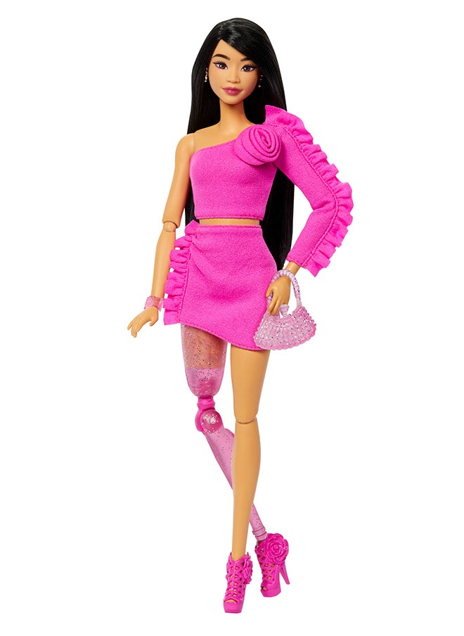 Barbie #Barbiecore Deluxe Fashionistas - Prosthetic leg  - Image 1
