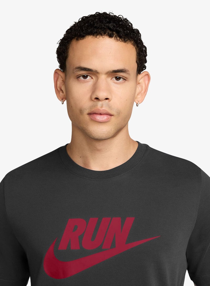 نايكي تيشيرت دراي فيت ران سويش - Image 3