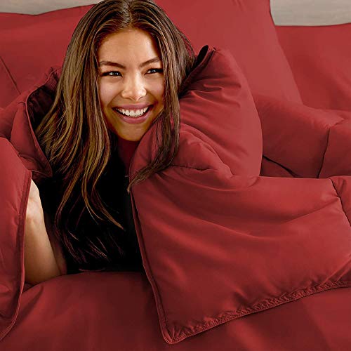 Rajasthan Crafts Soft Microfibre Comforter Blanket Lightweight Reversible Quilt Duvet All Weather, 200 GSM Single Bed, Maroon Color - Image 2