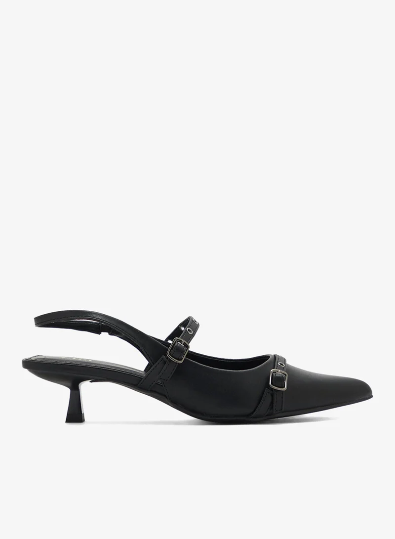 ايلا حذاء بكعب منخفض بحمالات مزدوجة وفتحات مزخرفة