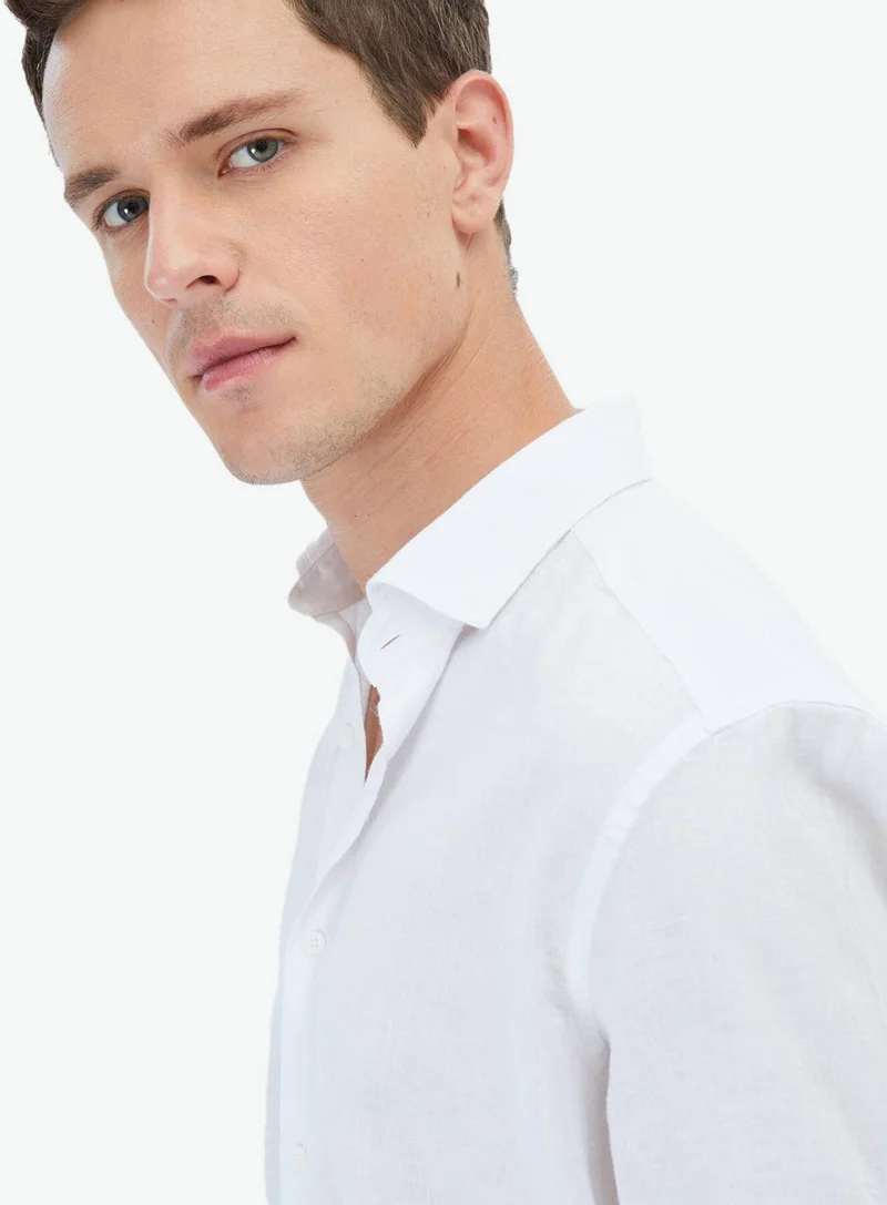 Kip White Plain Regular Fit Woven Casual Cotton Blend Shirt