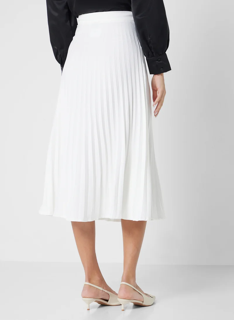 ايلا Pleated Skirt