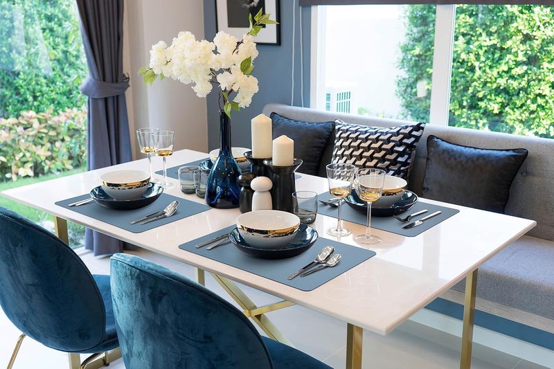 More Decor مفارش طاولة من الجلد الصناعي من مور ديكور لطاولات الطعام والمطبخ – مقاومة للبقع والحرارة، مانعة للانزلاق، قابلة للمسح والغسل – مجموعة من 4 و6 – ألوان صلبة (أزرق صلب، 4) - Image 3