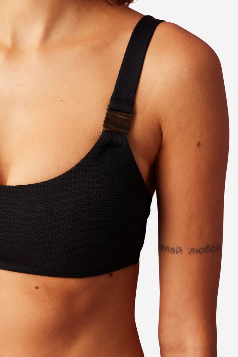 PENTI Maya Strappy Accessory Detail Bikini Top - Image 4