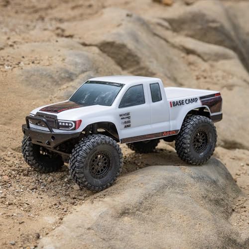 AXIAL شاحنة RC محورية 1/24 SCX24 قاعدة معسكر 4x4 زاحف صخري مزود بمحرك RTR (كل ما تحتاجه للتشغيل متضمن) - أبيض، AXI-1219T1 - Image 2