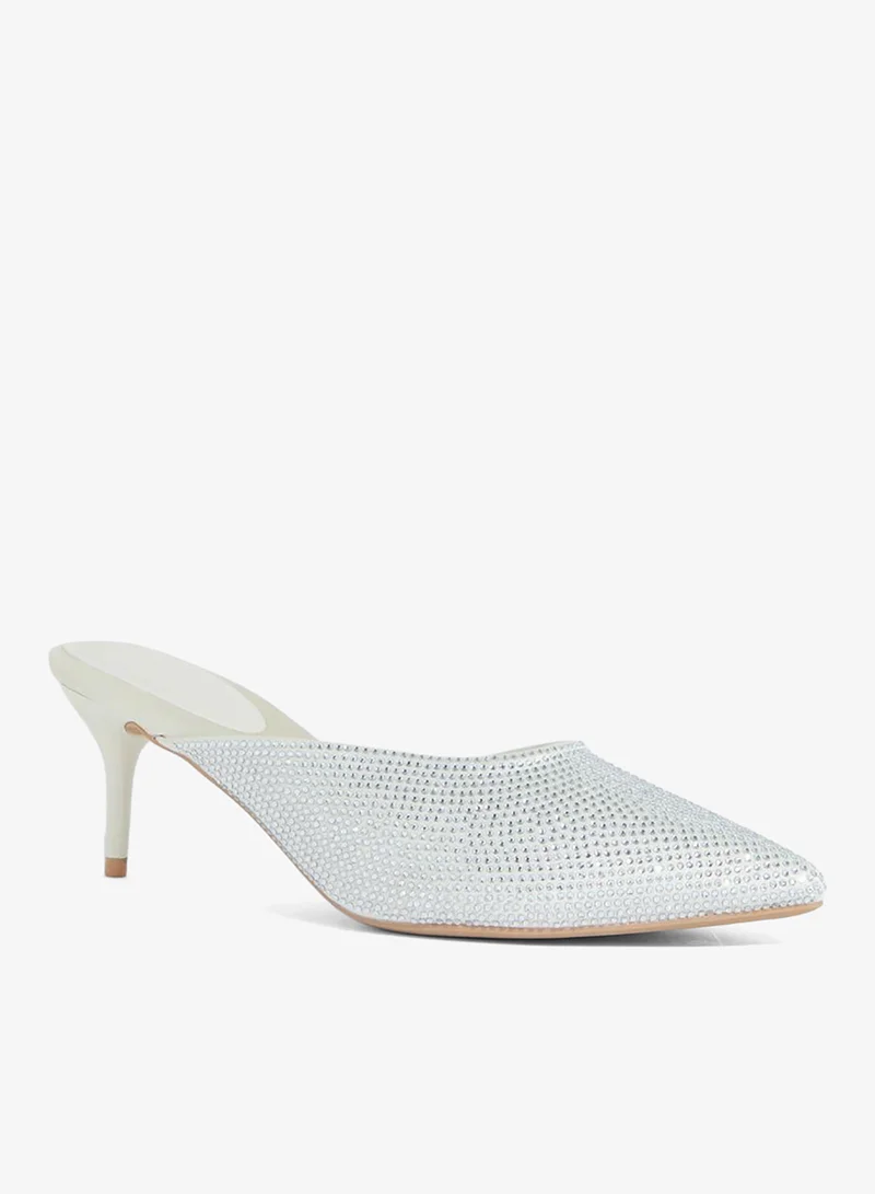 فينتشي حذاء بكعب متوسط مدبب