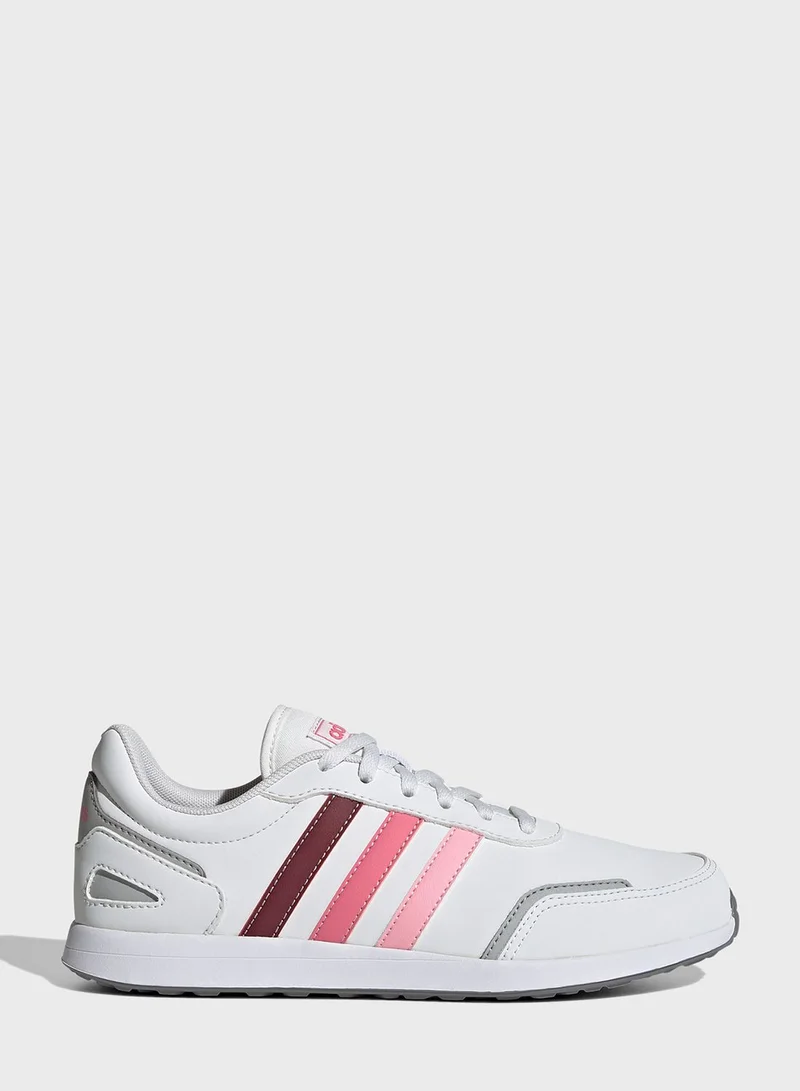 adidas حذاء سويتش للاطفال