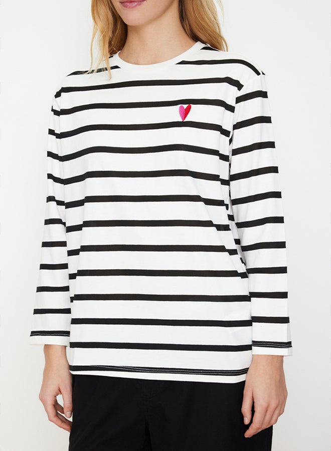 trendyol White Single Jersey Striped Heart Embroidered Long Sleeve Knitted Tunic Tshirt - Image 4