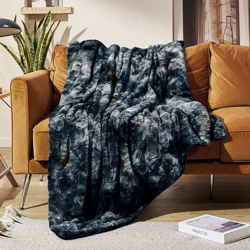 MOOFUN Faux Rabbit Fur Throw Blanket 60 x 80 inches Soft Fluffy Cozy Warm Fuzzy Machine Washable Durable Luxurious Blanket for Couch and Bed  Black
