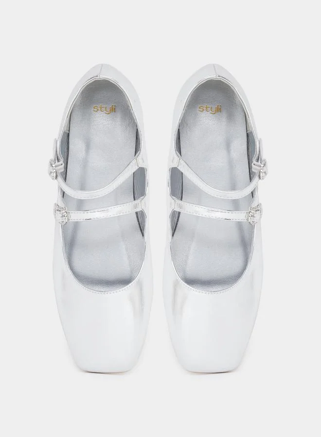 Styli Styli Metallic Double Buckle Shoes
