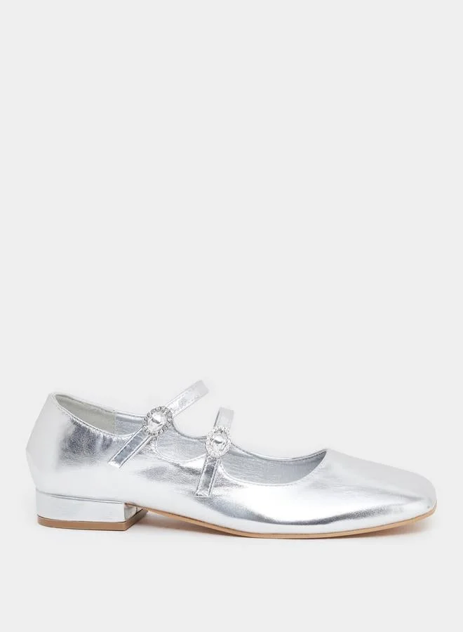 Styli Styli Metallic Double Buckle Shoes