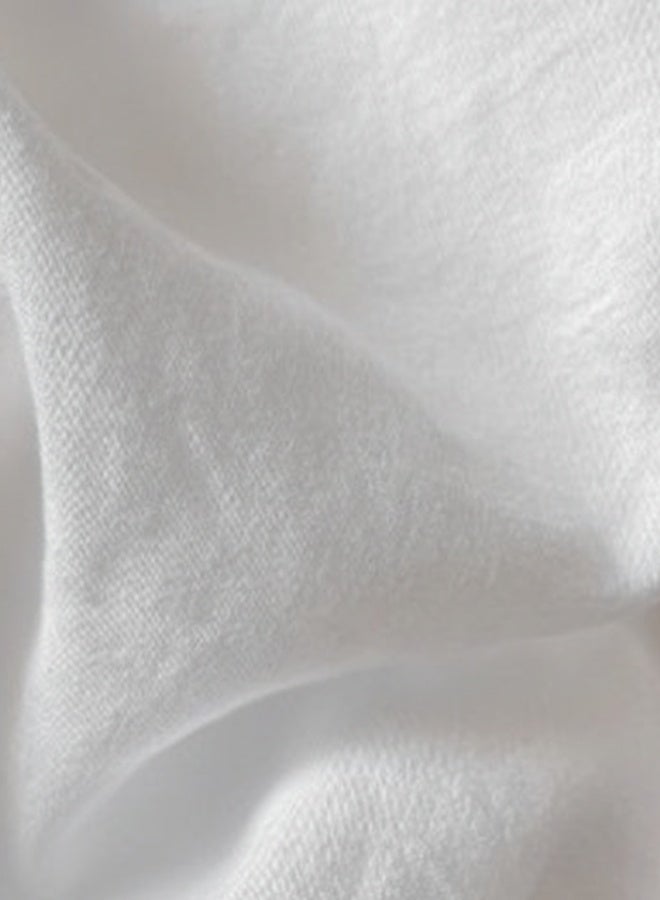 لونا هوم طقم سرير مكون من 6 قطع بحجم كينج، غطاء لحاف 220x240 سم، شرشف سرير مطاطي 200x200 سم، 4 أغطية وسائد، مصنوع من القطن الأبيض القابل للغسل. - Image 4