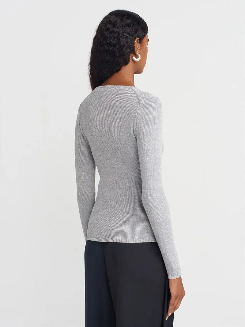 ديلفين Dilvin Women's Slim Fit V-Neck Ribbed Sweater