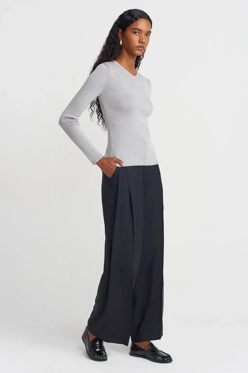 Dilvin Silver Grey DILVIN Women's Slim Fit V-Neck Ribbed Sweater for Women | Best Price UAE