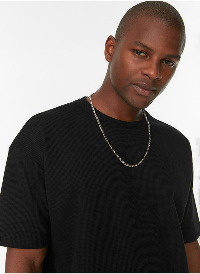 trendyol - Black Oversize Crew Neck Short Sleeve T-shirt TMNSS22TS00049 - Image 1