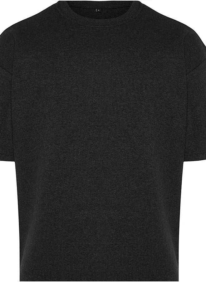 trendyol - Black Oversize Crew Neck Short Sleeve T-shirt TMNSS22TS00049 - Image 1