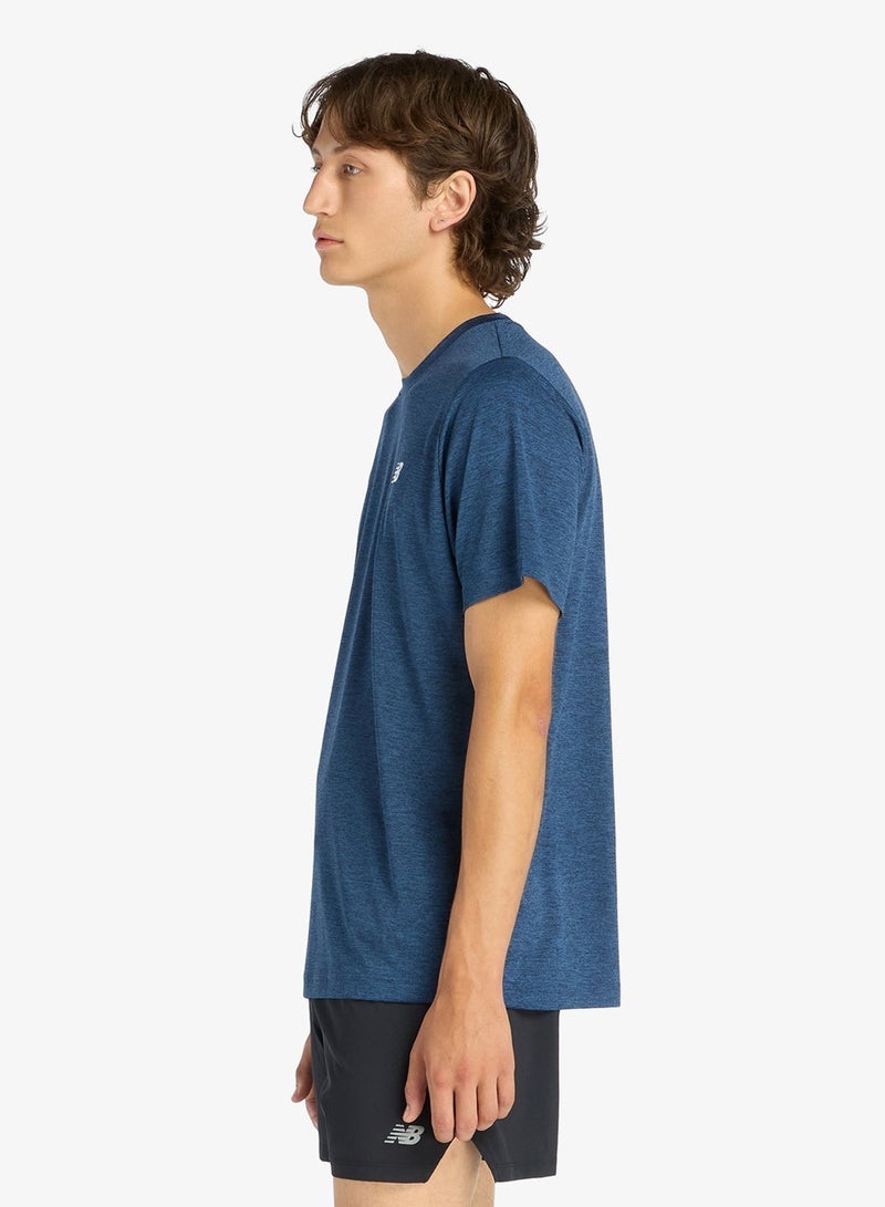 نيو بالانس تيشيرت أساسي بطبعة شعار العلامة التجارية - Image 3