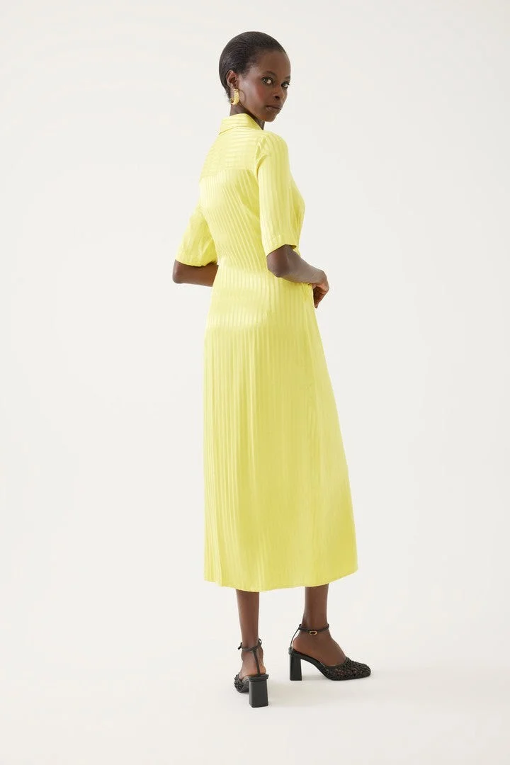 EXQUISE Dress with Front Slit and Waist Tie