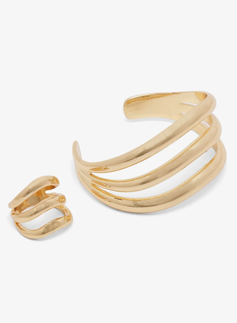 Golden Metal Cuff
