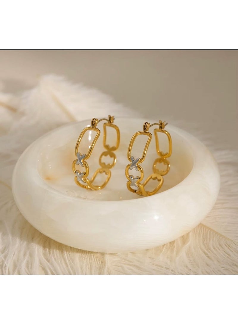 Rooh 18K Gold Plated Hollow Classic Ear Ring - Image 2